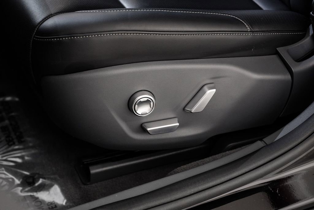 Used 2024 Lucid Air Pure image 37