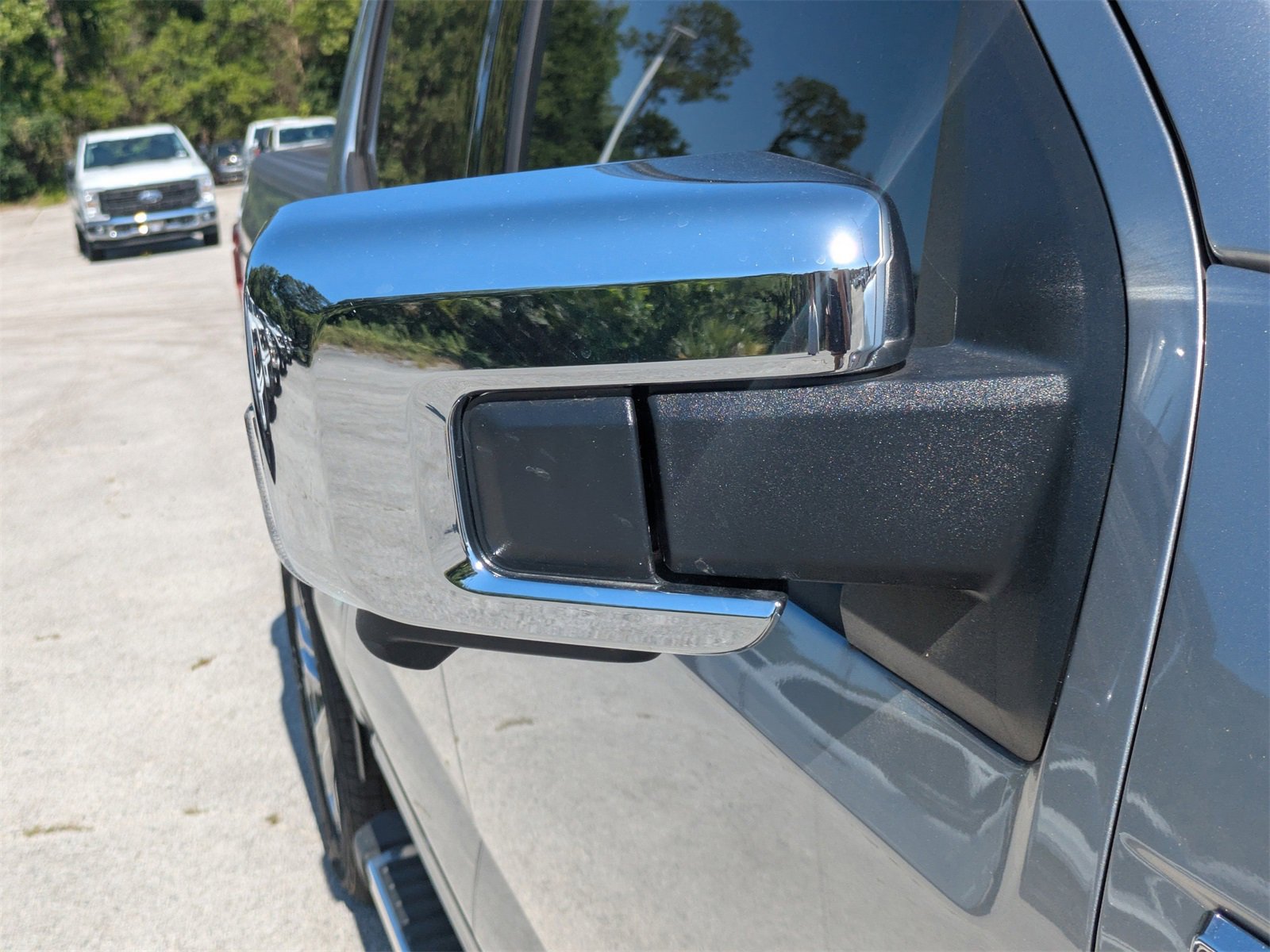 New 2025 Ford F150 XLT w/ Equipment Group 303A High image 21