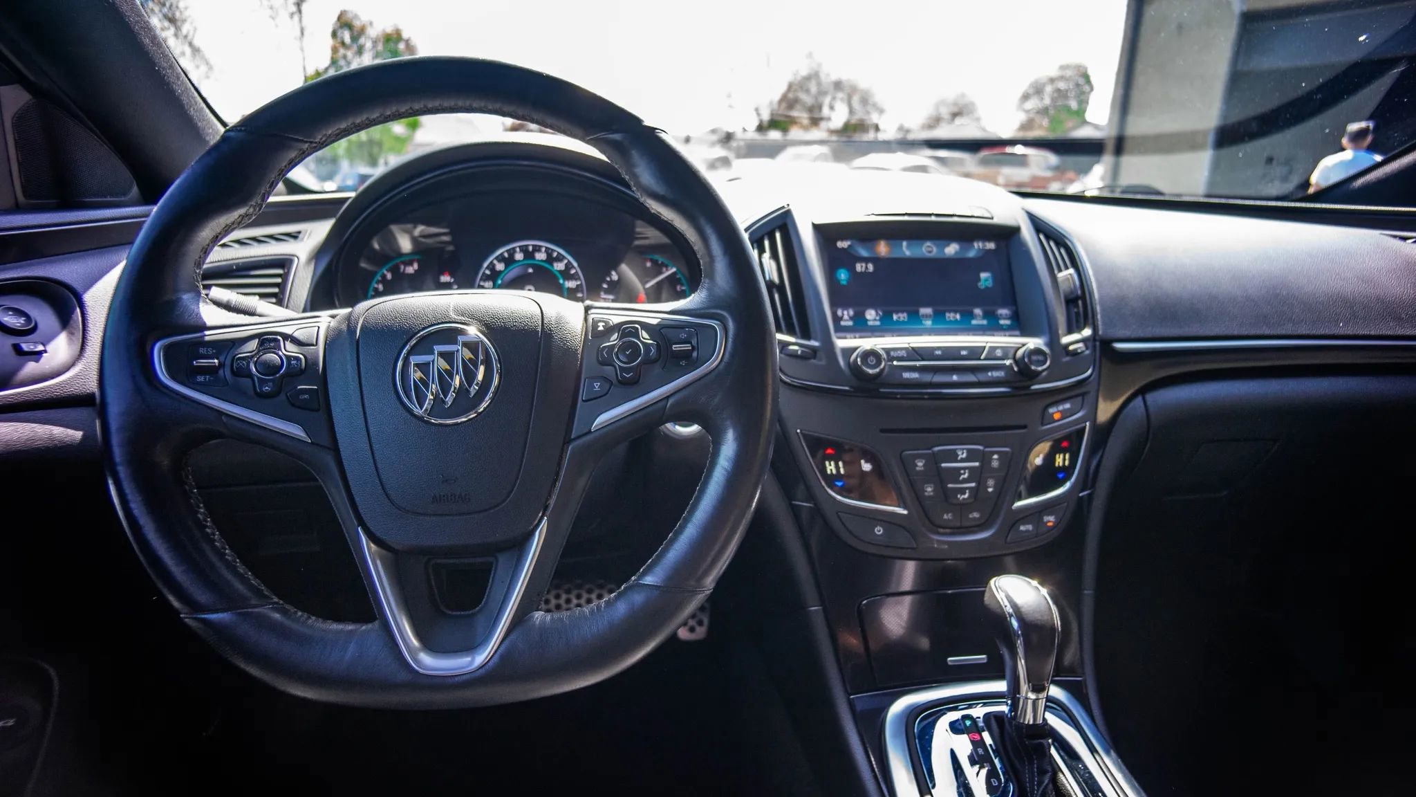 Used 2017 Buick Regal GS w/ Driver Confidence Package #2 AWD/4WD image 11