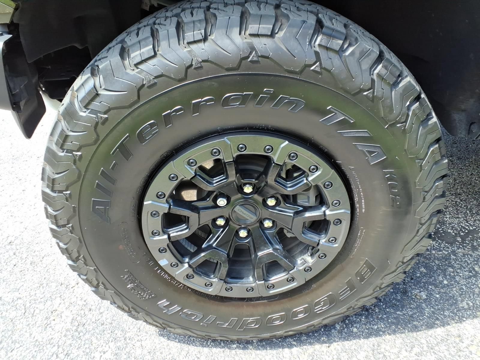 Used 2024 Ford Bronco Raptor w/ Interior Carbon Fiber Pack 6 AWD/4WD image 13