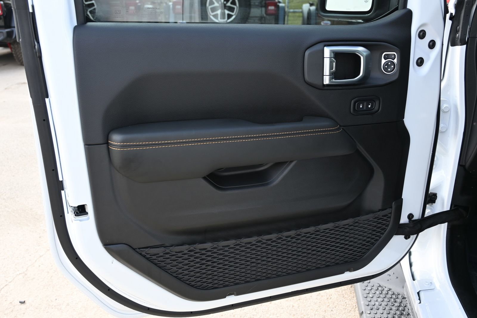 New 2026 Jeep Wrangler Sahara image 7