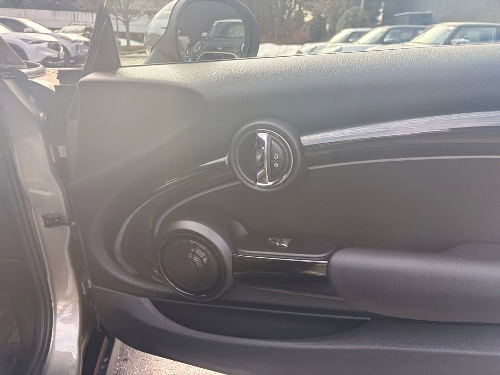 Used 2016 MINI Cooper S image 20