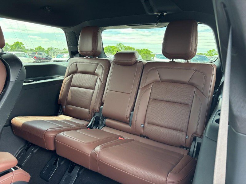 New 2026 Lincoln Navigator Reserve AWD/4WD image 10