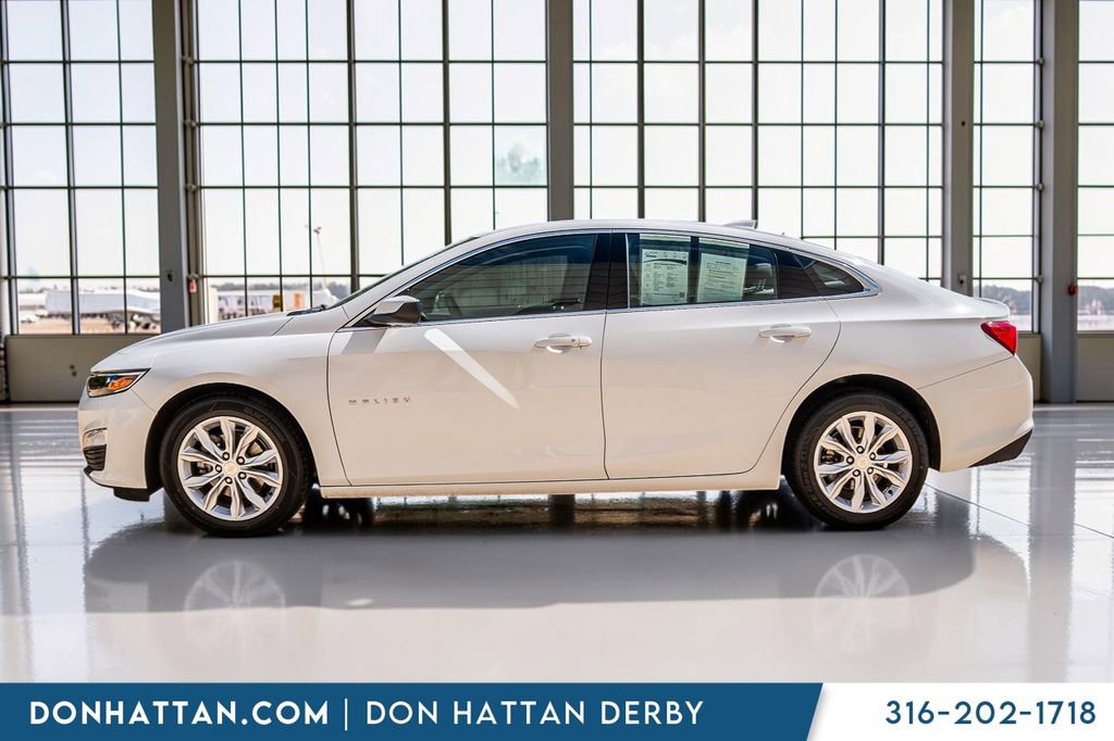 Used 2024 Chevrolet Malibu LT FWD image 2