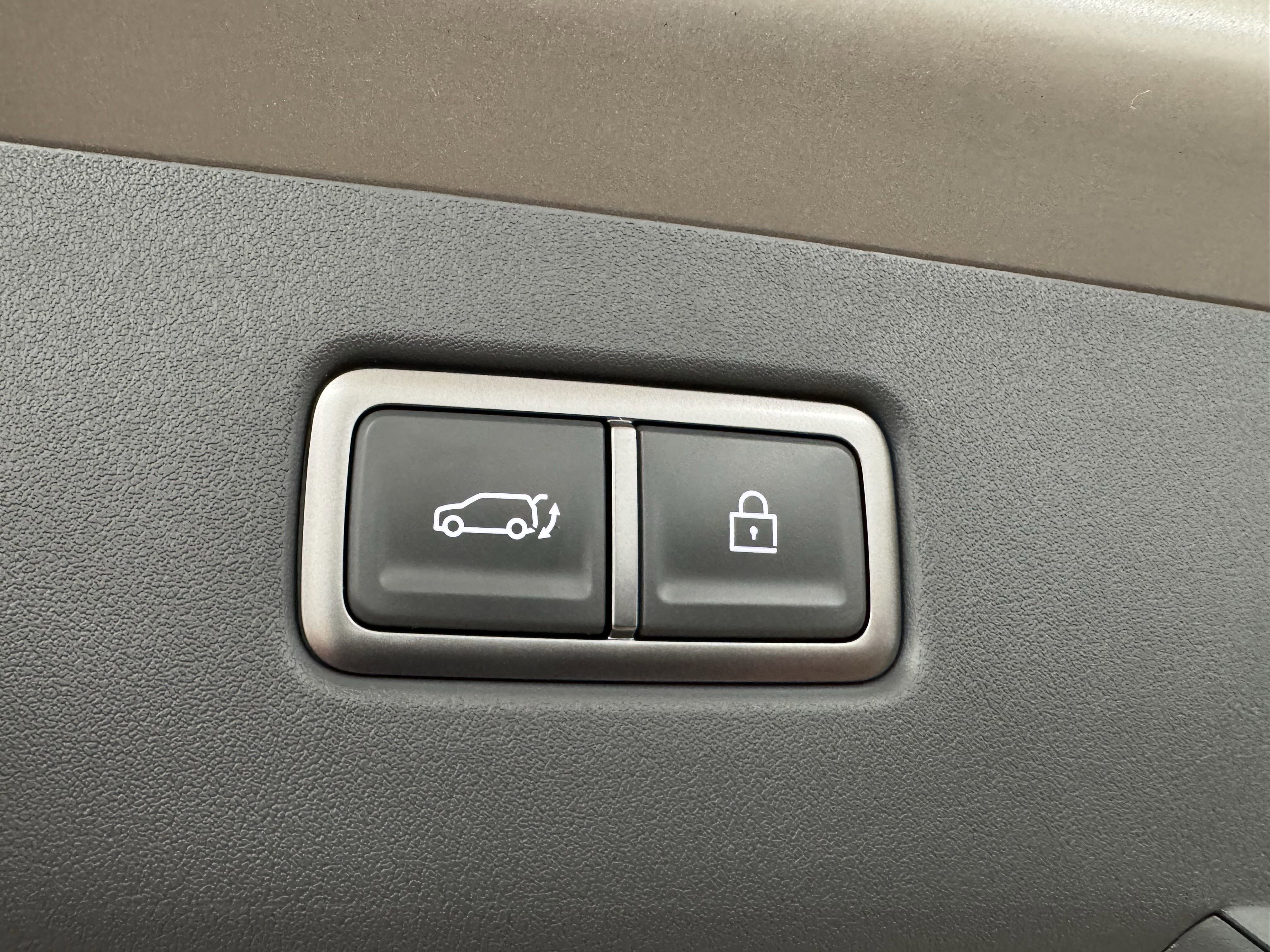 New 2026 Kia EV9 Land w/ Nightfall Edition Package image 23