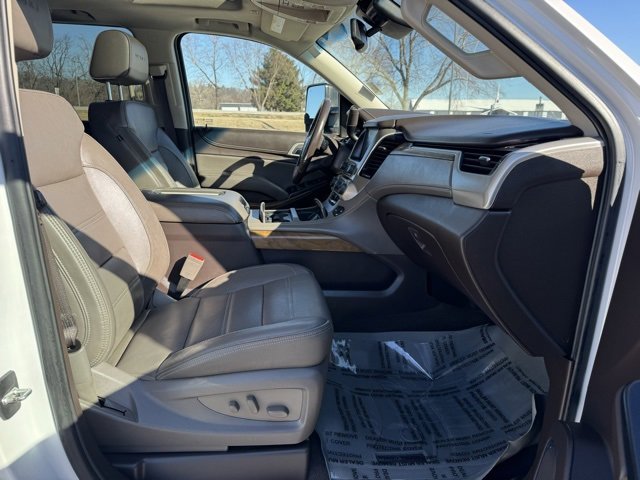 Used 2019 GMC Yukon XL Denali w/ Open Road Package image 38