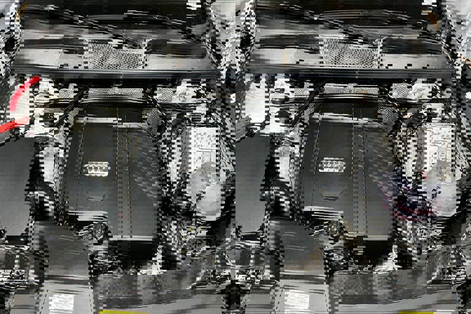 Certified 2025 Audi Q5 2.0T Premium Plus image 13