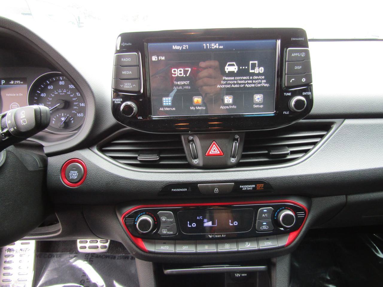 Used 2018 Hyundai Elantra GT Sport FWD image 15