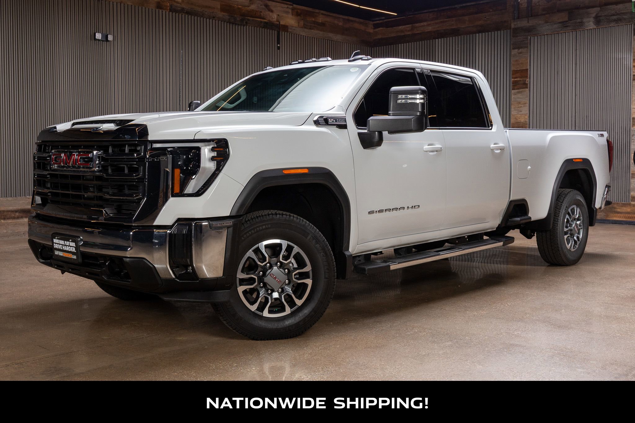 Used 2024 GMC Sierra 3500 SLE w/ SLE Value Package image 4