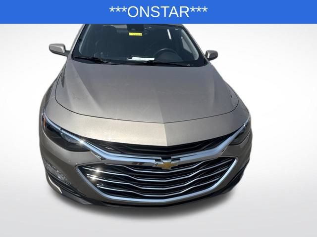Used 2022 Chevrolet Malibu LT w/ Leather Package FWD image 9