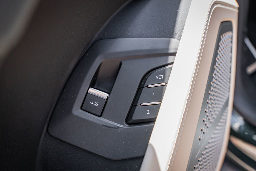 Used 2024 Lamborghini Urus S AWD/4WD image 19