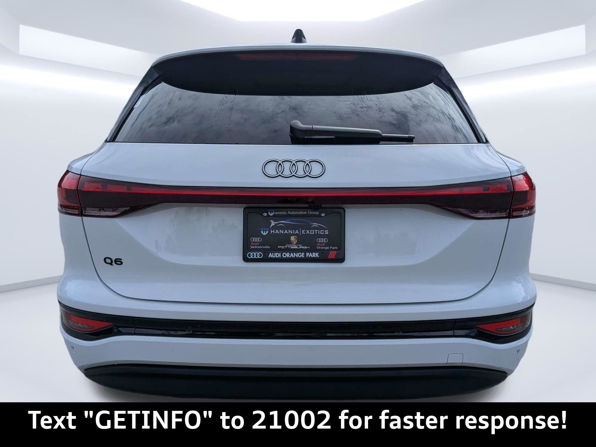 Used 2025 Audi Q6 e-tron Premium Plus w/ Premium Plus AWD/4WD image 5