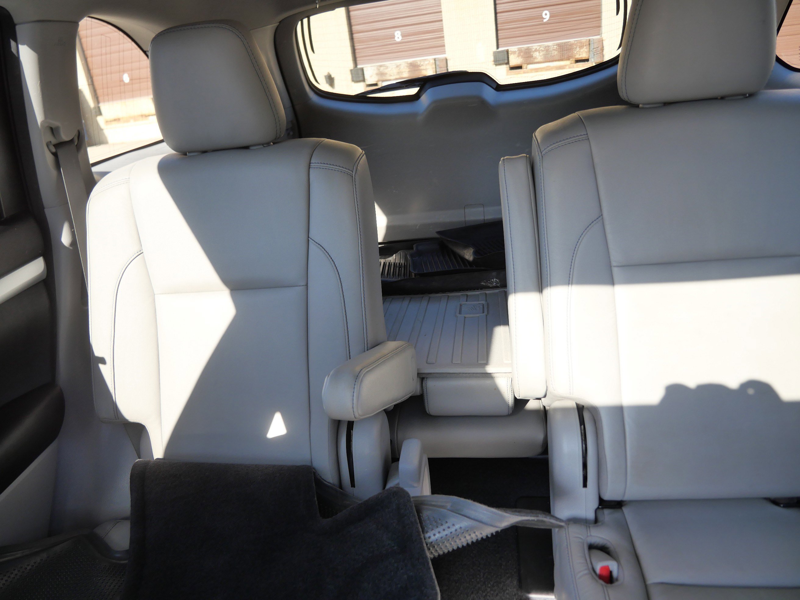 Certified 2017 Toyota Highlander XLE AWD/4WD image 13