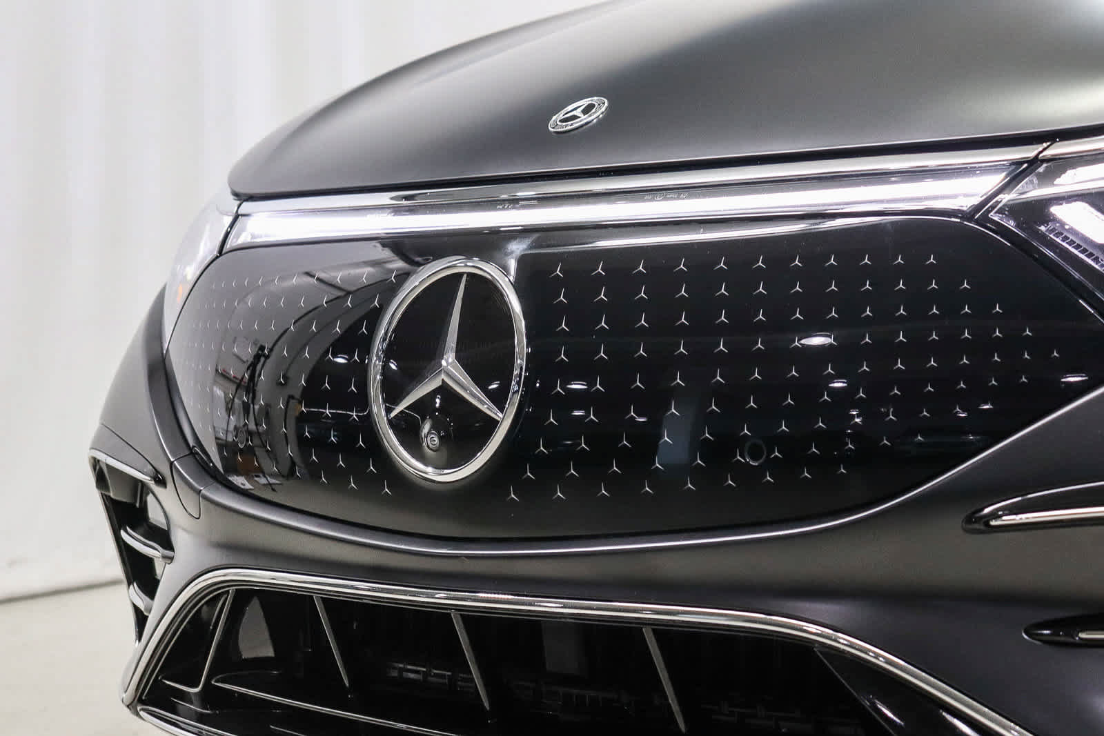 Certified 2024 Mercedes-Benz EQS 450+ 4MATIC Sedan image 13