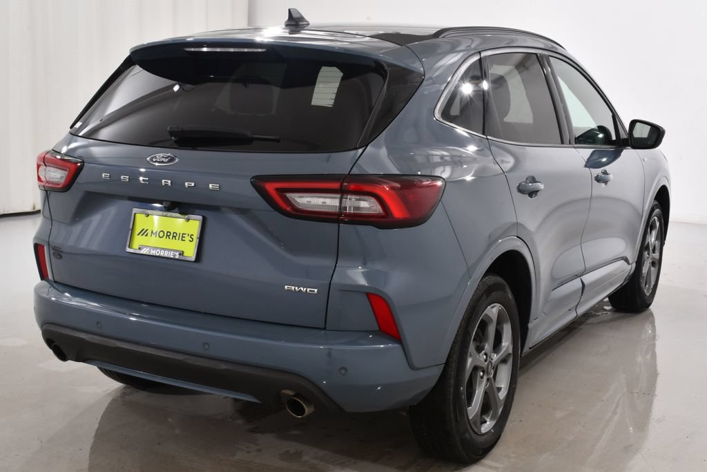 Used 2024 Ford Escape ST-Line w/ Tech Pack #1 AWD/4WD image 12