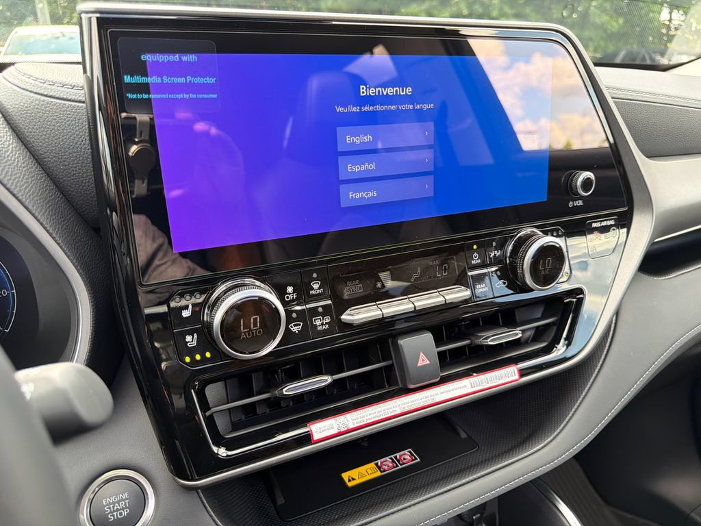 New 2026 Toyota Highlander AWD image 33
