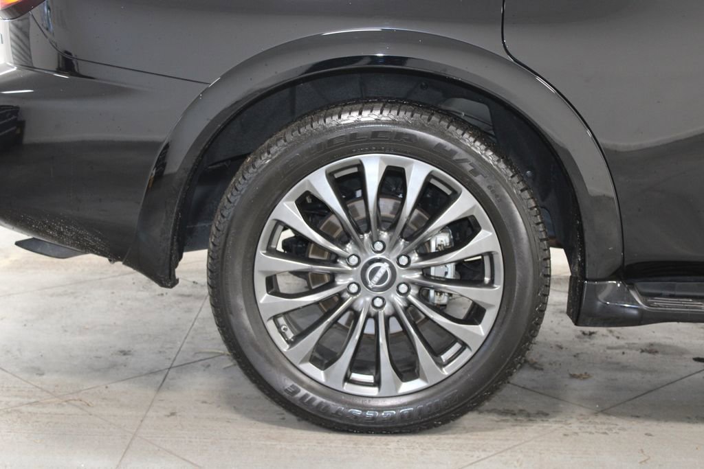 Used 2024 Nissan Armada Platinum w/ Captain's Chairs Package image 12