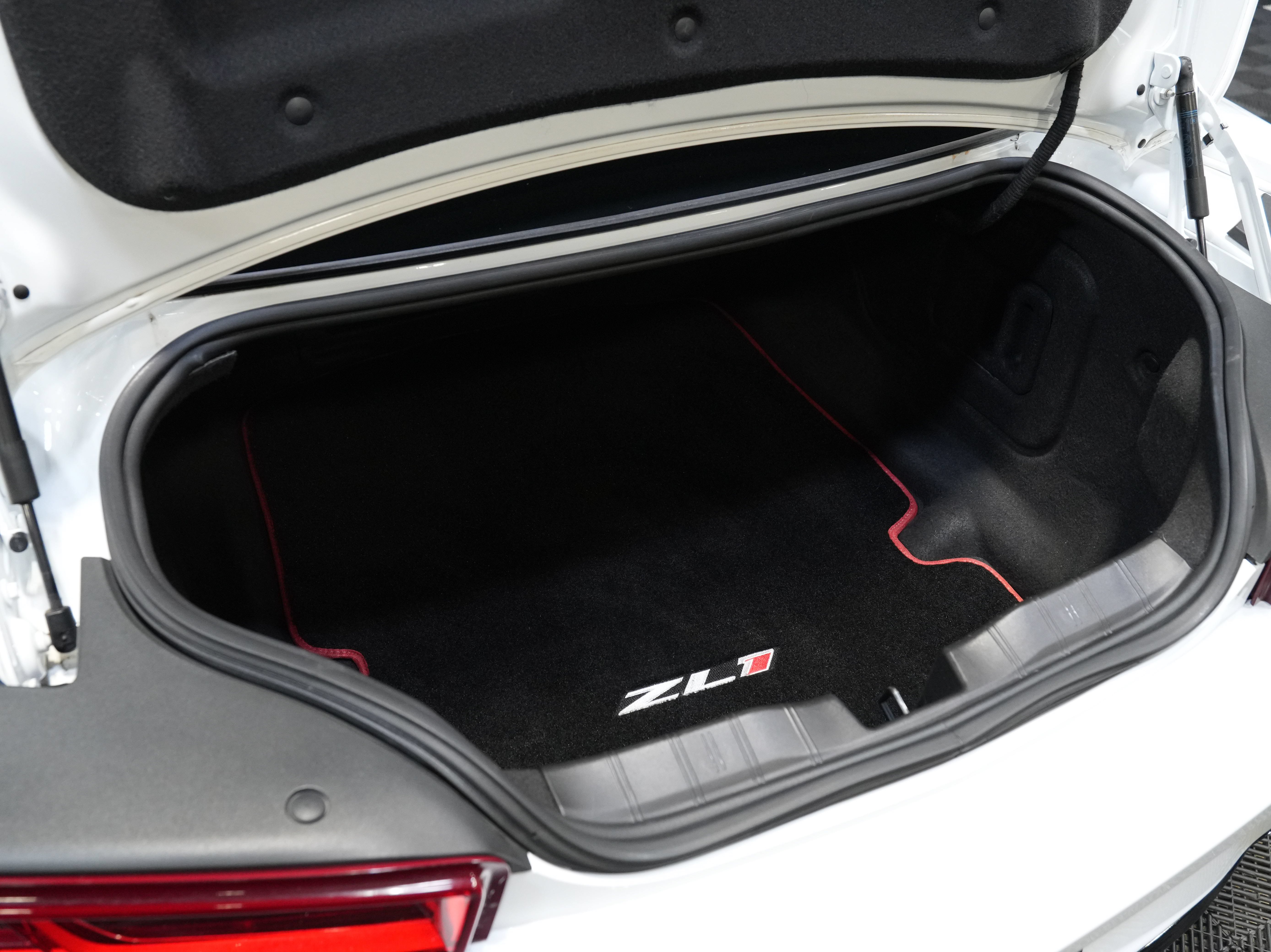 Used 2018 Chevrolet Camaro ZL1 RWD image 50