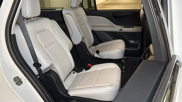 New 2026 Lincoln Aviator Black Label w/ Black Label Special Edition image 46