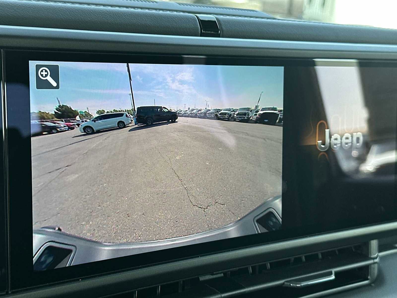 New 2025 Jeep Gladiator Sport image 22