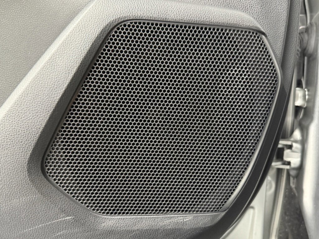 Used 2024 Toyota Highlander LE image 16