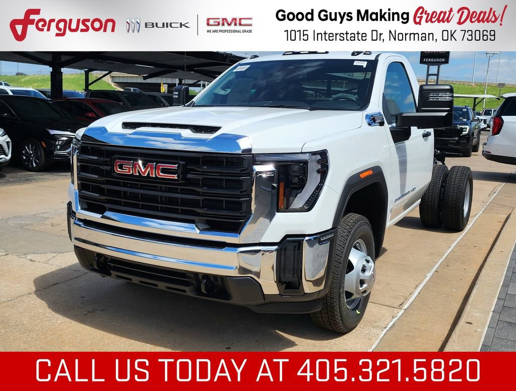New 2026 GMC Sierra 3500 Pro w/ Convenience Package AWD/4WD image 7