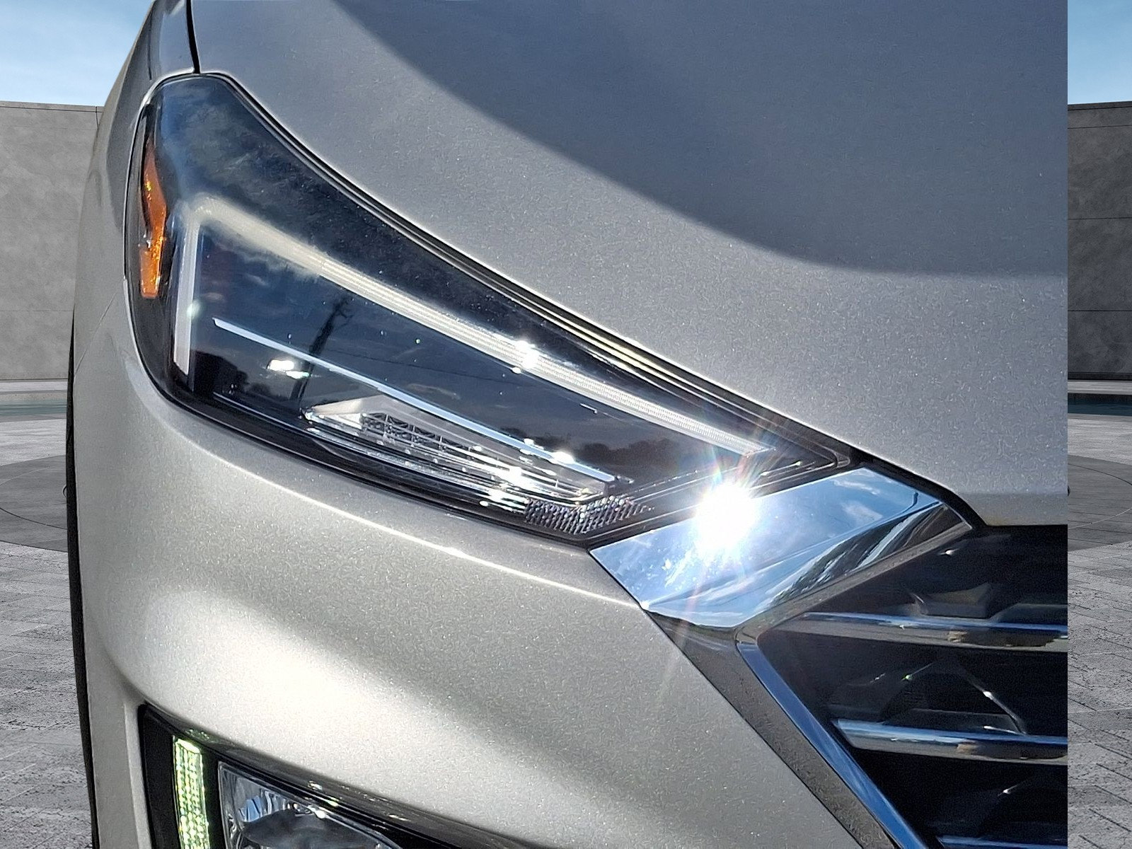 Used 2020 Hyundai Tucson Limited FWD image 9
