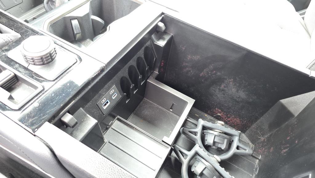 Used 2022 Toyota Tundra Limited image 29