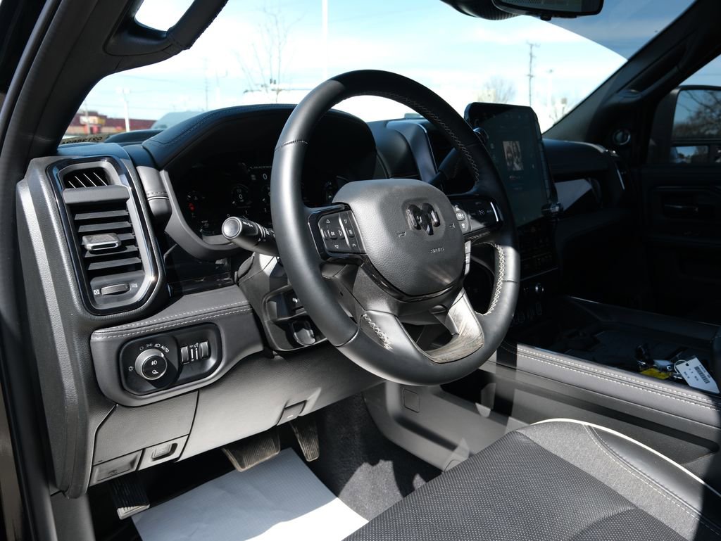 Used 2025 RAM 3500 Limited image 3