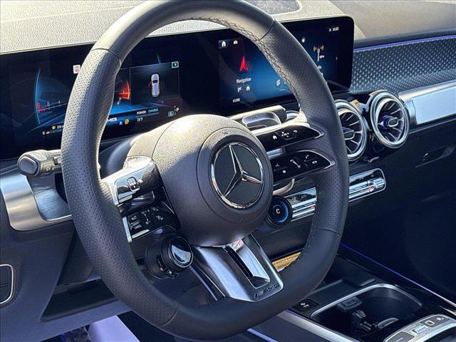 New 2025 Mercedes-Benz GLB 35 AMG 4MATIC image 3