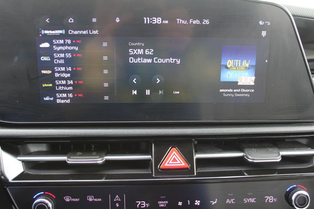 Certified 2024 Kia Niro EX image 49