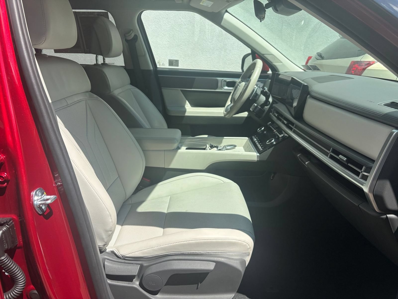 Used 2026 Hyundai Santa Fe SEL AWD/4WD image 28