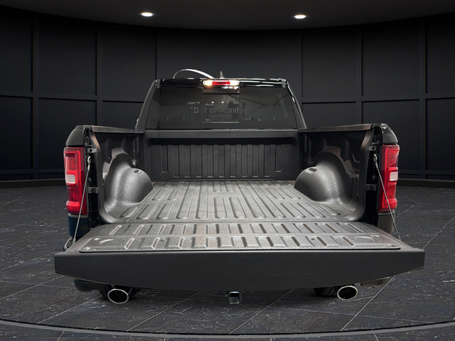 Used 2025 RAM 1500 Laramie w/ Sport Appearance Package AWD/4WD image 26