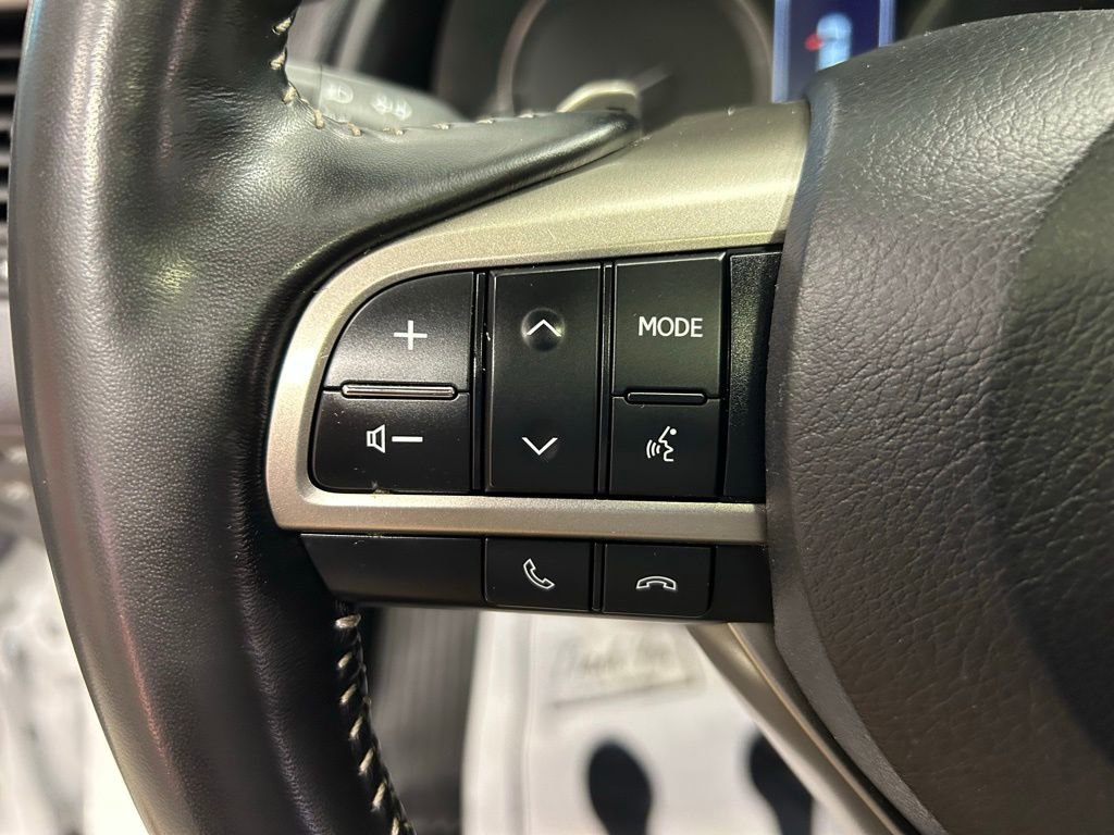 Used 2021 Lexus RX 350L Premium w/ Premium Package AWD/4WD image 15