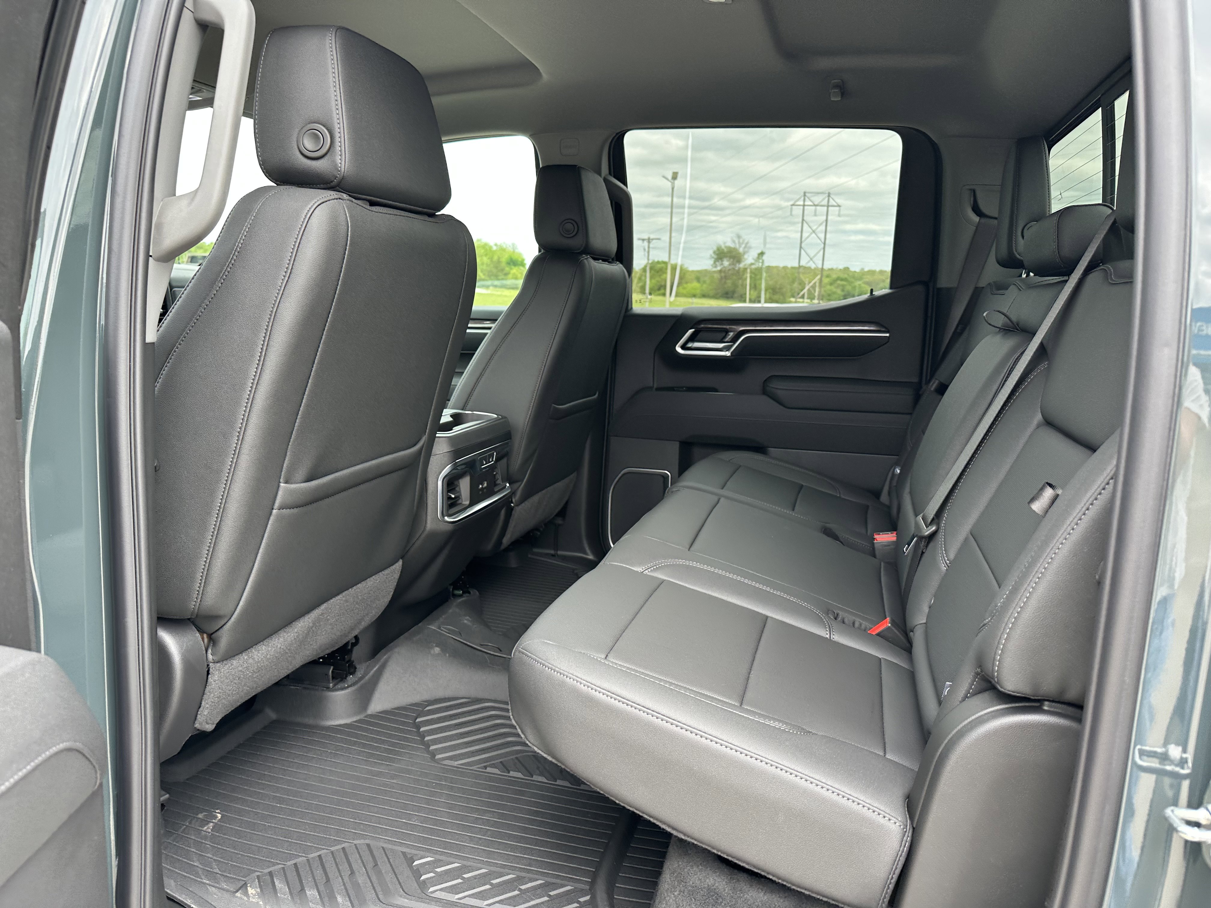 New 2026 Chevrolet Silverado 1500 LTZ AWD/4WD image 24