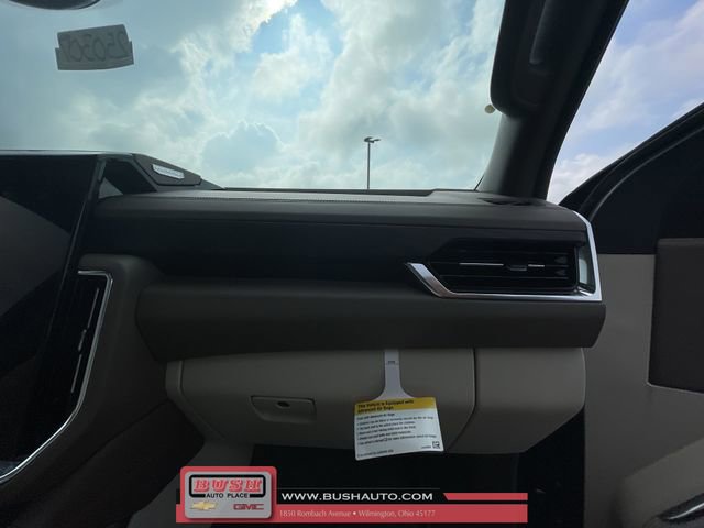 New 2025 GMC Yukon Denali w/ Sun & Power Step Package image 30