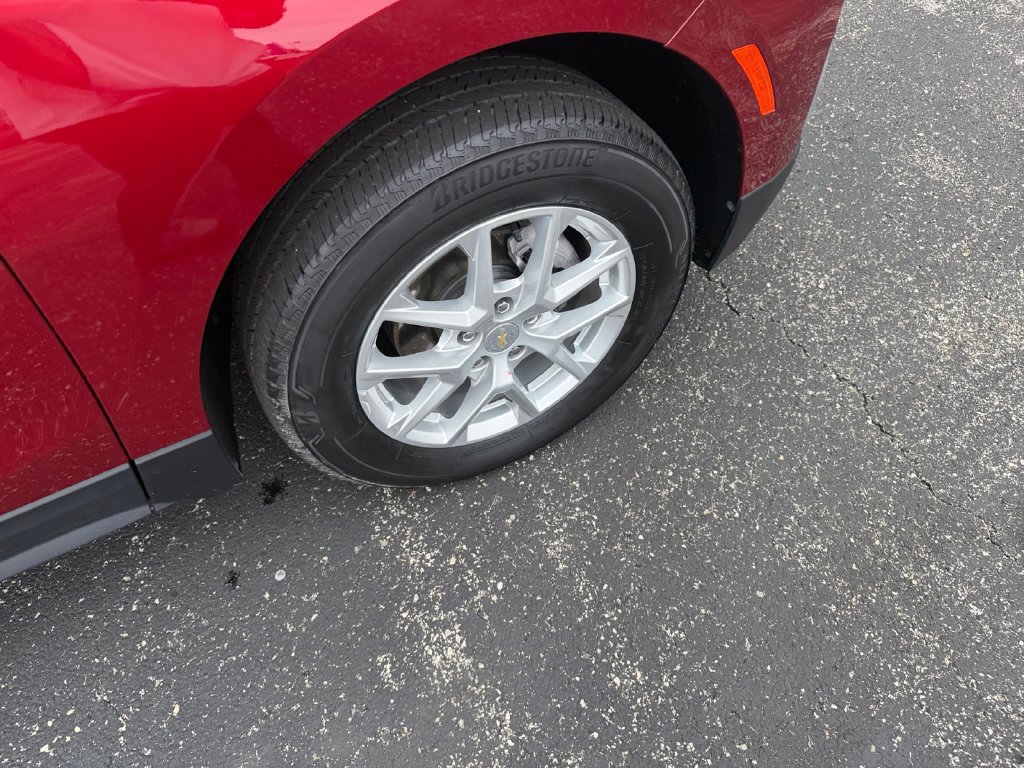 Certified 2024 Chevrolet Equinox LT AWD/4WD image 30