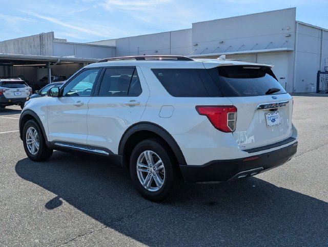 Certified 2023 Ford Explorer XLT w/ Equipment Group 202A AWD/4WD image 5