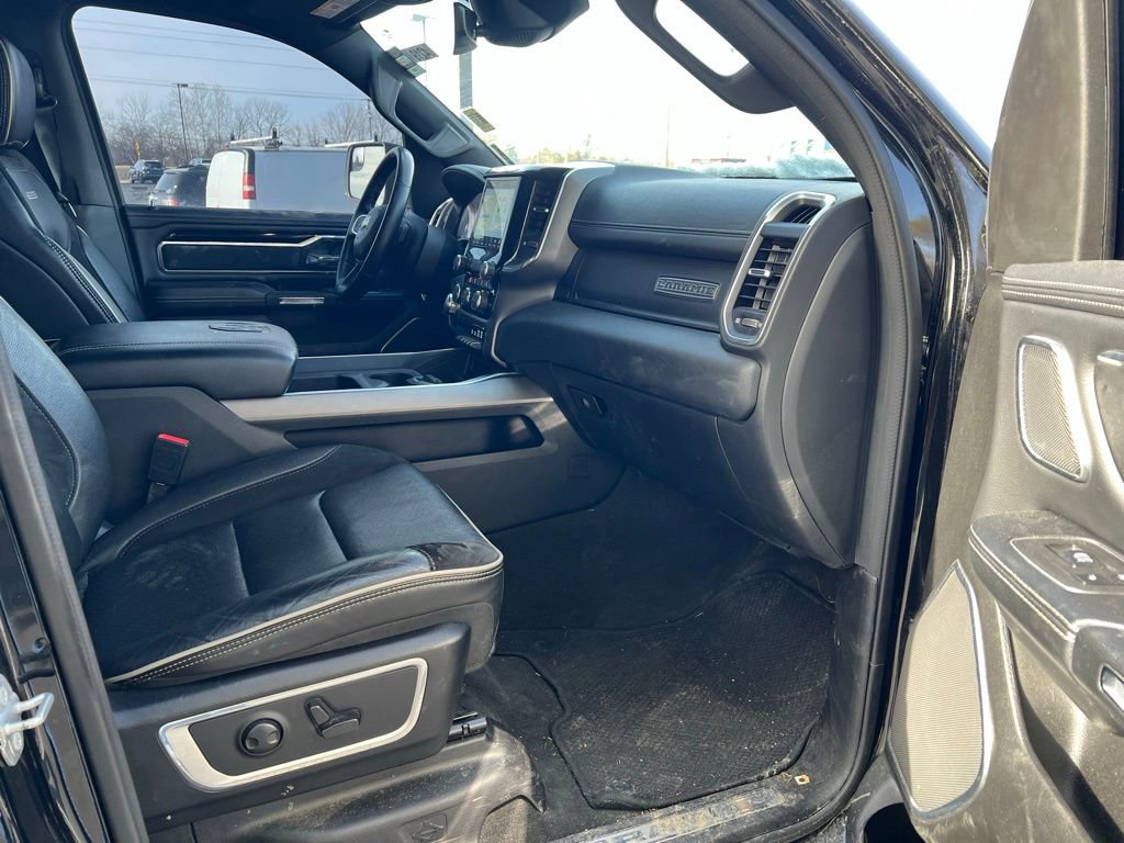 Used 2022 RAM 1500 Laramie image 9