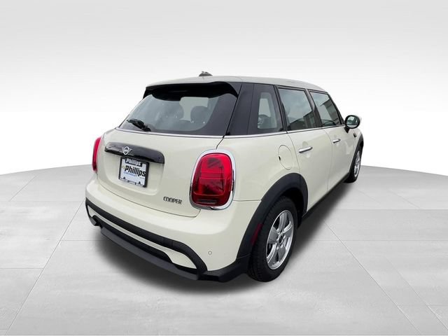 Used 2022 MINI Cooper 4-Door Hardtop FWD image 6
