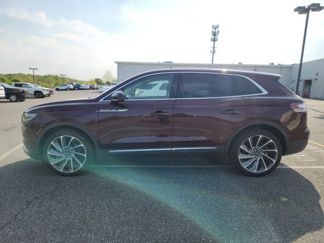 Used 2023 Lincoln Nautilus Reserve w/ Equipment Group 202A AWD/4WD image 4