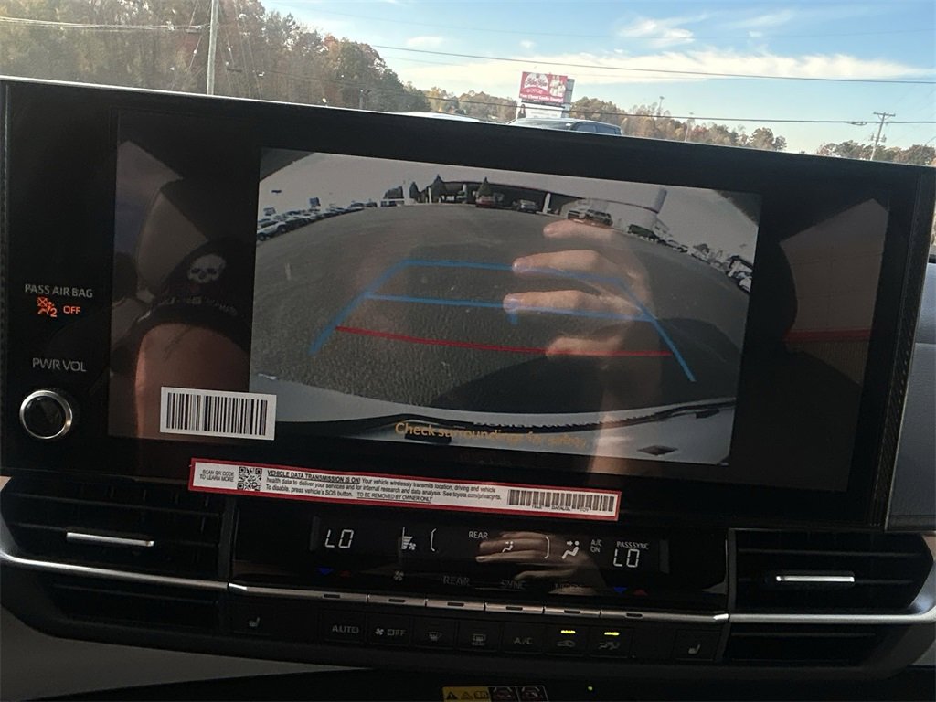 New 2025 Toyota Sienna XLE w/ XLE Plus Package image 16