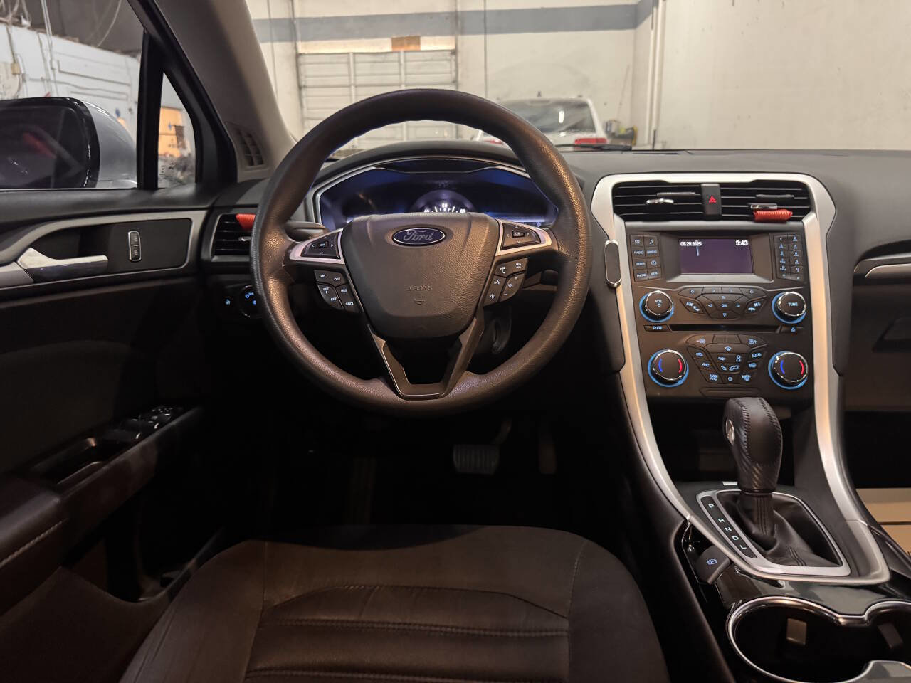 Used 2014 Ford Fusion SE image 14