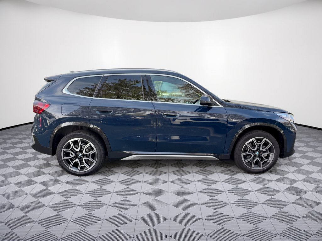 New 2027 BMW X1 xDrive28i AWD/4WD image 8