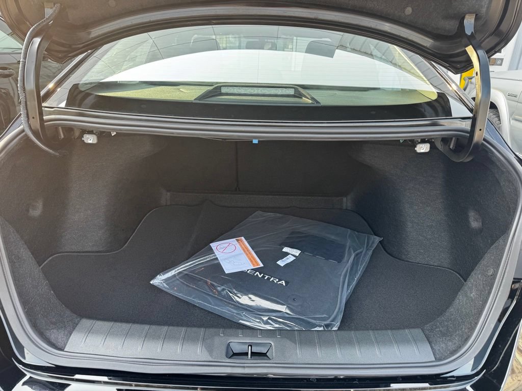 New 2026 Nissan Sentra SV w/ SV Convenience Package FWD image 24