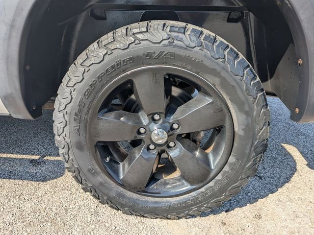 Used 2015 RAM 1500 Express image 13