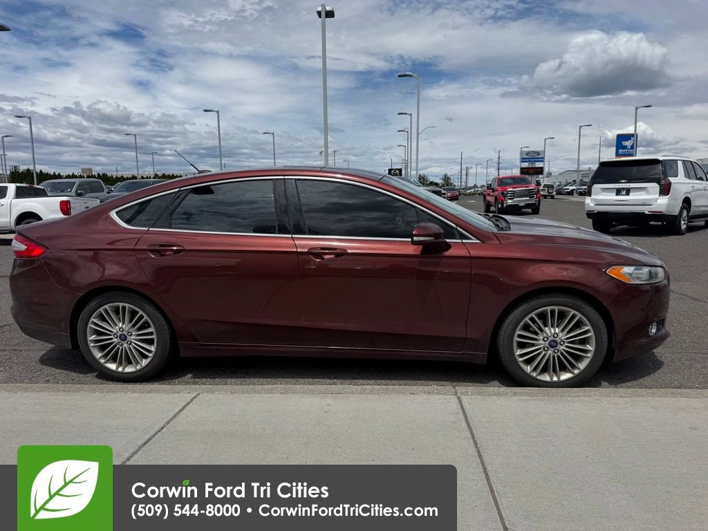 Used 2015 Ford Fusion SE w/ Equipment Group 202A FWD image 8