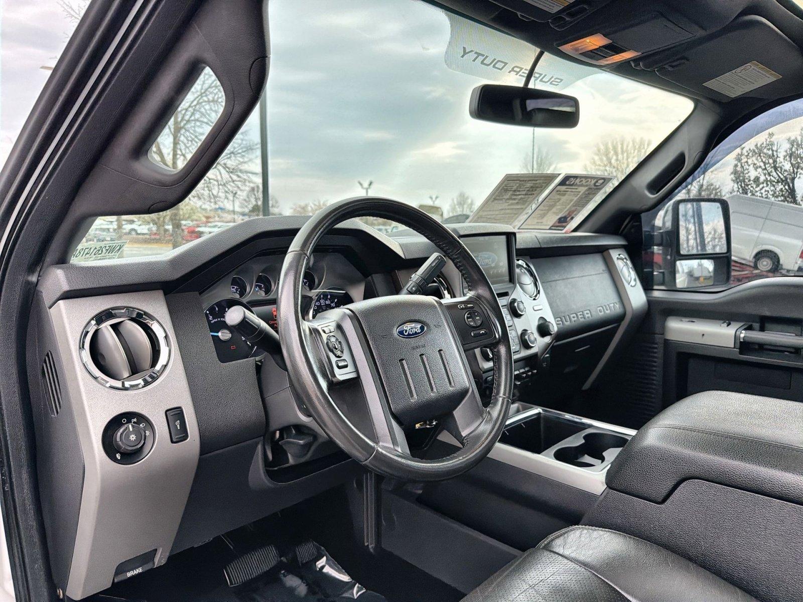 Used 2016 Ford F250 Lariat w/ Lariat Ultimate Package image 22