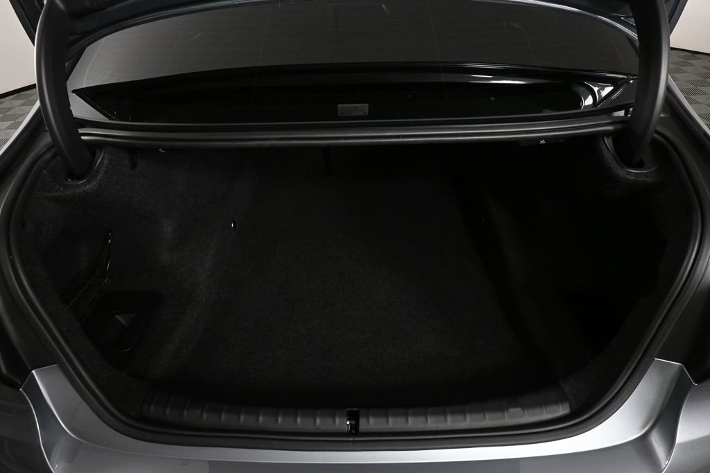 Used 2022 BMW 540i w/ Premium Package image 28