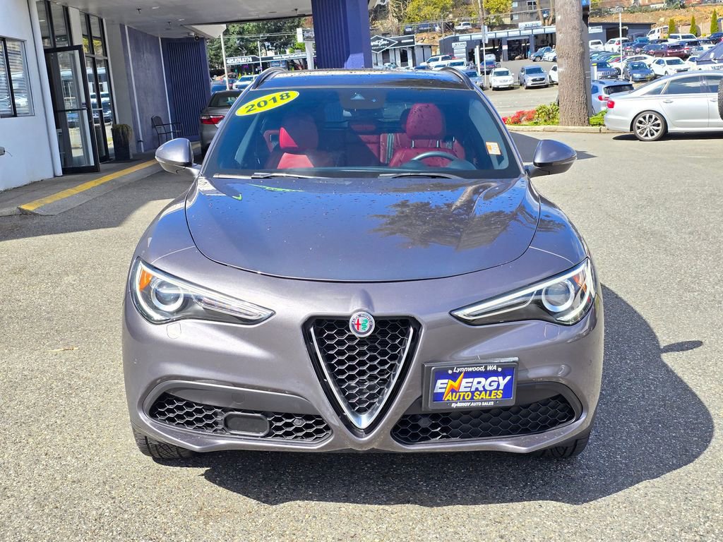 Used 2018 Alfa Romeo Stelvio Ti Sport image 3